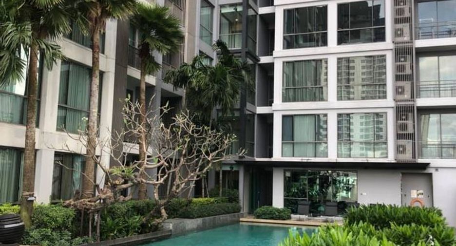 For rent 2 ベッドルーム condo in Watthana, Bangkok