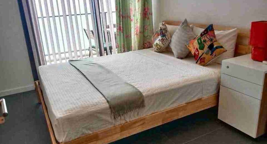 For rent 2 bedrooms condo in North Pattaya, Pattaya