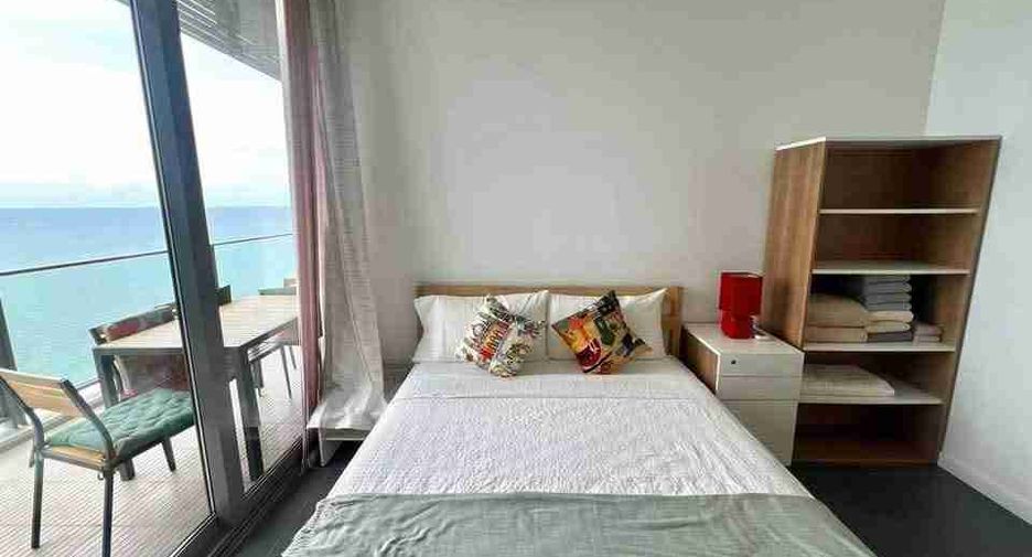 For rent 2 bedrooms condo in North Pattaya, Pattaya