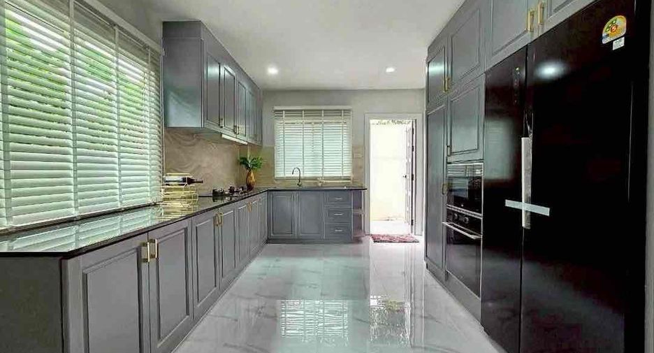 Villa zur Miete mit 4 Zimmer in East Pattaya, Pattaya