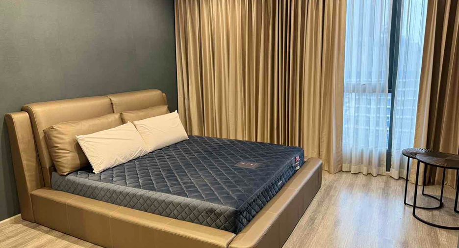 For rent 2 bedrooms condo in Bang Na, Bangkok