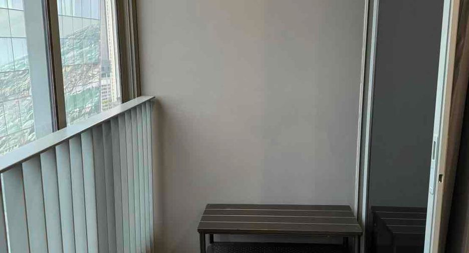 For rent 2 bedrooms condo in Bang Na, Bangkok