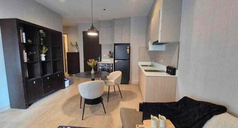 À louer 2 chambres condo à Phaya Thai, Bangkok