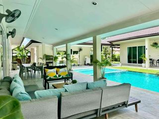 Villa zur Miete mit 6 Zimmer in Bang Lamung, Chonburi