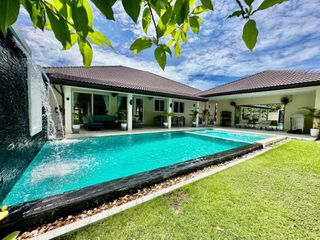 Villa zur Miete mit 6 Zimmer in Bang Lamung, Chonburi