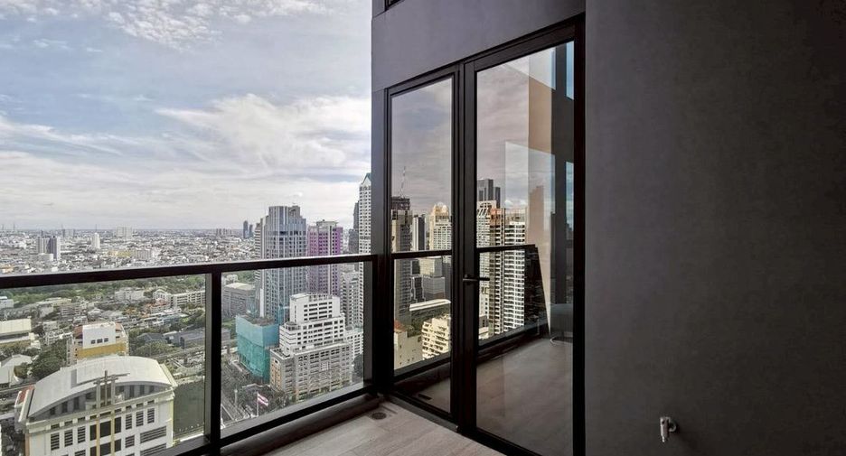 À louer 2 chambres condo à Sathon, Bangkok