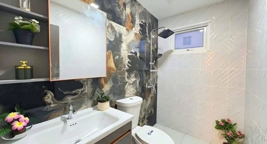 Продажа 5 спальни вилла в Восточная Паттайя, Паттайя