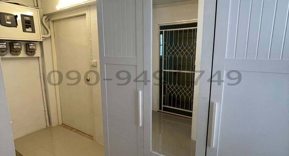 Local comercial en alquiler de 3 habitaciones en Chatuchak, Bangkok