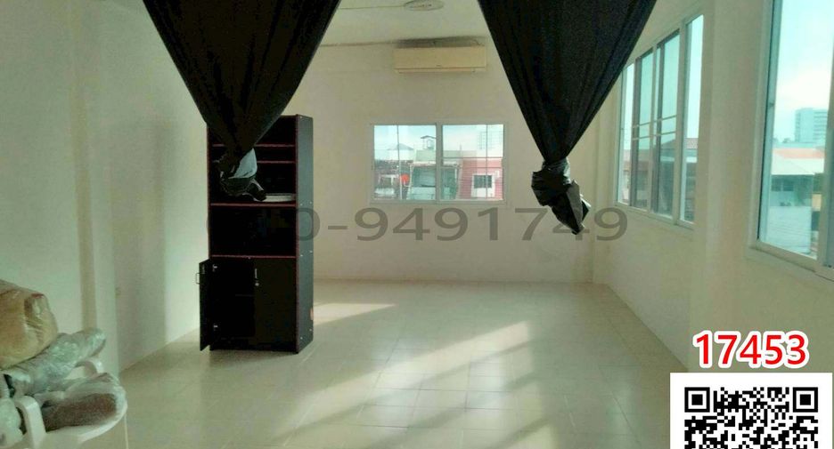 Local comercial en alquiler de 3 habitaciones en Chatuchak, Bangkok