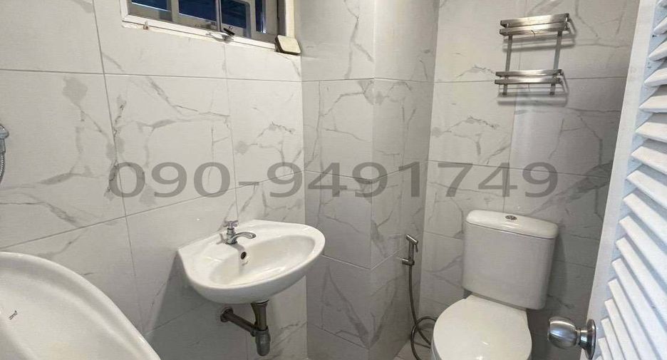 Local comercial en alquiler de 3 habitaciones en Chatuchak, Bangkok