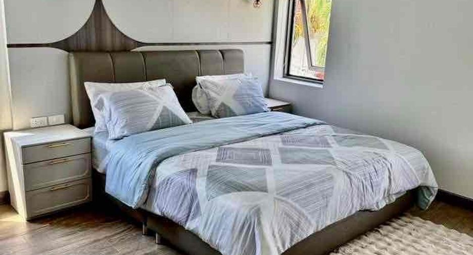 Villa en alquiler de 5 habitaciones en East Pattaya, Pattaya