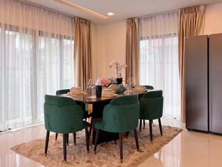 For rent 4 bedrooms villa in Bang Lamung, Chonburi