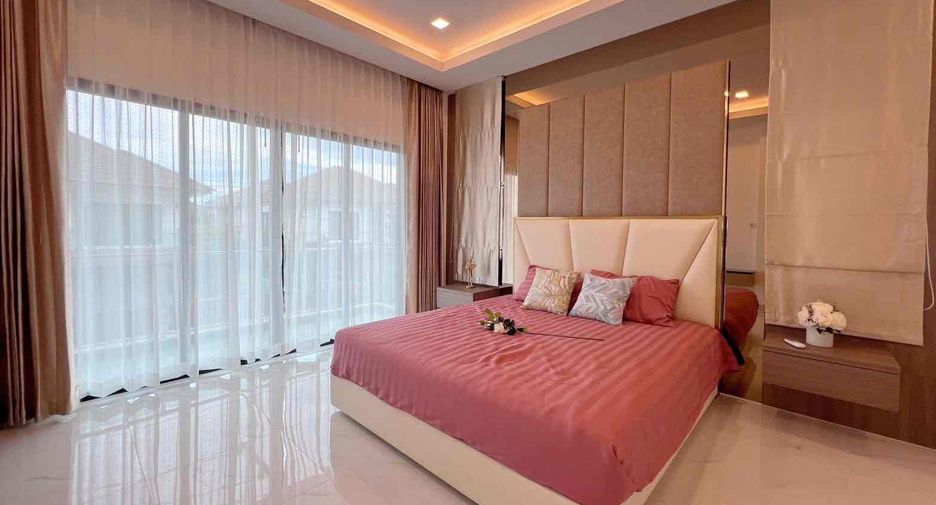 For rent 4 bedrooms villa in East Pattaya, Pattaya