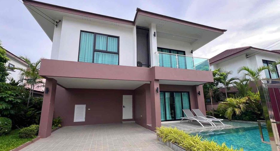 For rent 4 bedrooms villa in East Pattaya, Pattaya