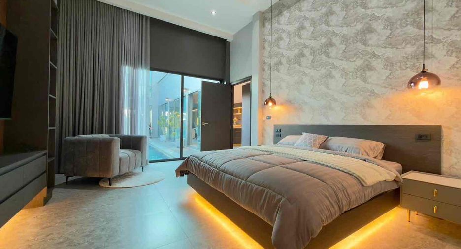 For sale and for rent 4 bedrooms villa in East Pattaya, Pattaya