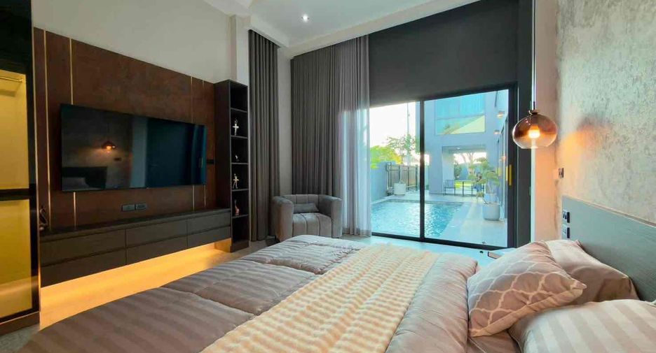 For sale and for rent 4 bedrooms villa in East Pattaya, Pattaya