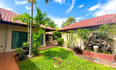 For sale 3 bedrooms house in Huay Yai, Pattaya