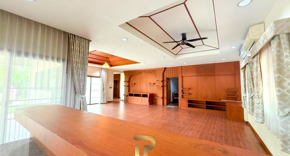 Haus zum Kauf mit 3 Zimmer in Huay Yai, Pattaya