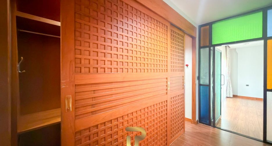 Haus zum Kauf mit 3 Zimmer in Huay Yai, Pattaya