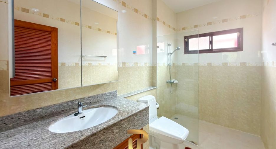 Haus zum Kauf mit 3 Zimmer in Huay Yai, Pattaya