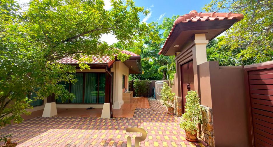 Haus zum Kauf mit 3 Zimmer in Huay Yai, Pattaya