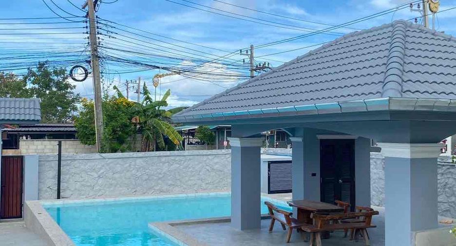 For sale and for rent 5 bedrooms villa in East Pattaya, Pattaya