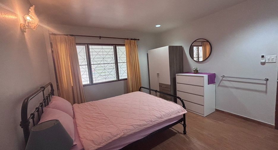 For rent 3 bedrooms house in Klaeng, Rayong