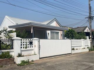 Haus zur Miete mit 3 Zimmer in Mueang Chiang Mai, Chiang Mai