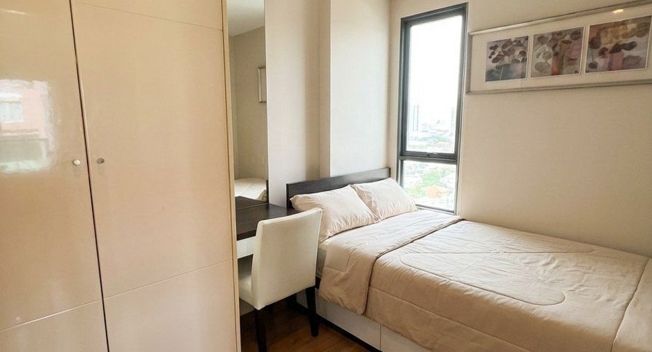 For sale 2 bedrooms condo in Khlong Toei, Bangkok