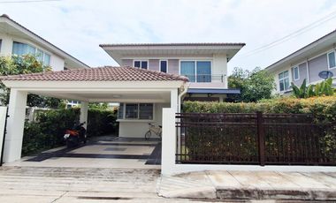 For rent 3 bedrooms house in San Kamphaeng, Chiang Mai