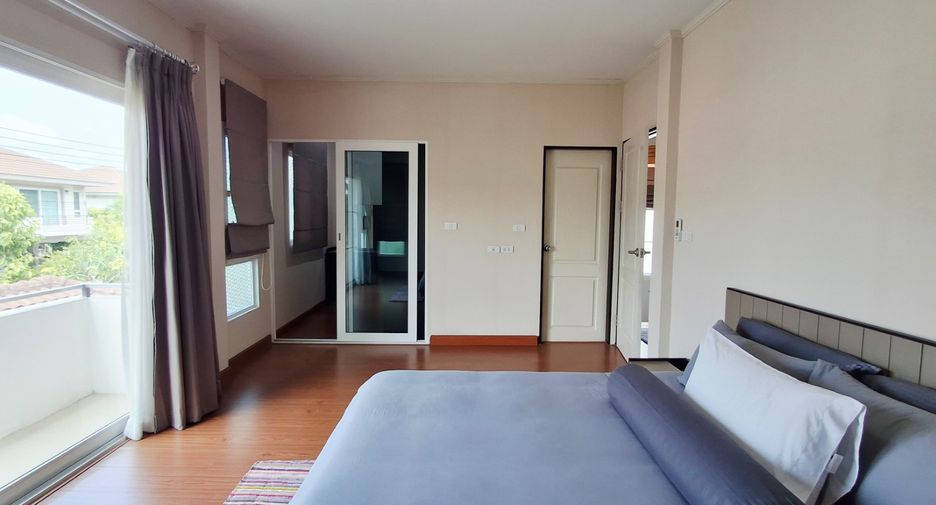 For rent 3 bedrooms house in San Kamphaeng, Chiang Mai