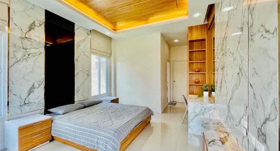 For rent 3 bedrooms villa in South Pattaya, Pattaya