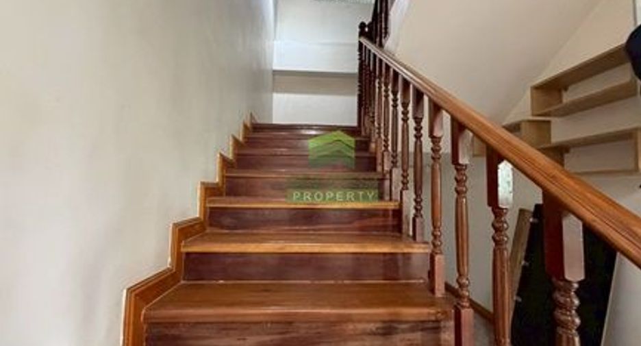 For sale 3 bedrooms warehouse in Bang Bua Thong, Nonthaburi