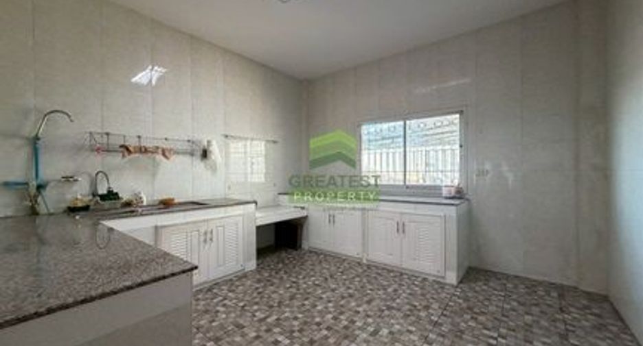 For sale 3 bedrooms warehouse in Bang Bua Thong, Nonthaburi