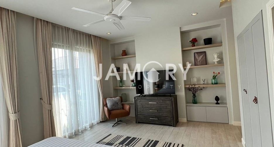 For rent and for sale 3 bedrooms villa in East Pattaya, Pattaya