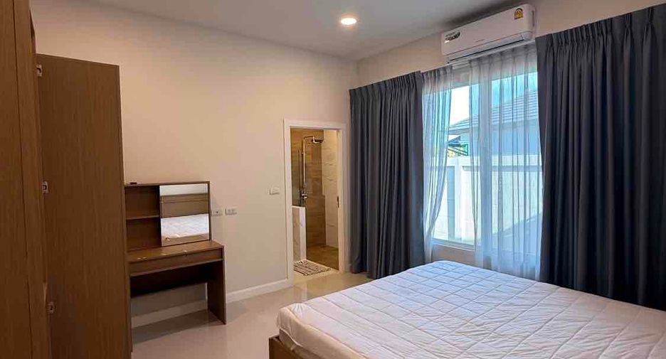 Villa en alquiler de 3 habitaciones en Huay Yai, Pattaya