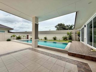 Villa zur Miete mit 3 Zimmer in Bang Lamung, Chonburi