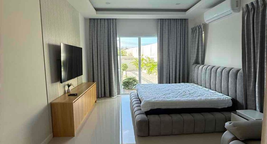 Villa en alquiler de 3 habitaciones en Huay Yai, Pattaya