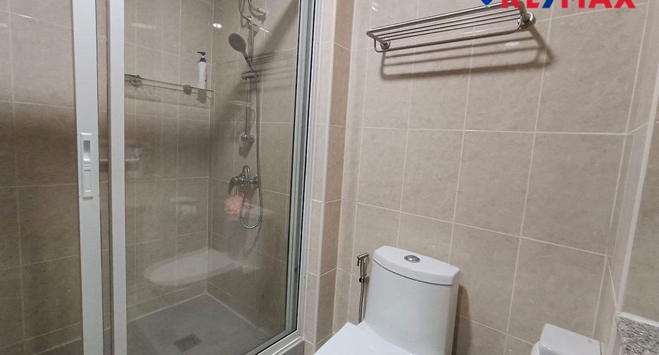 For sale studio condo in Pratumnak, Pattaya