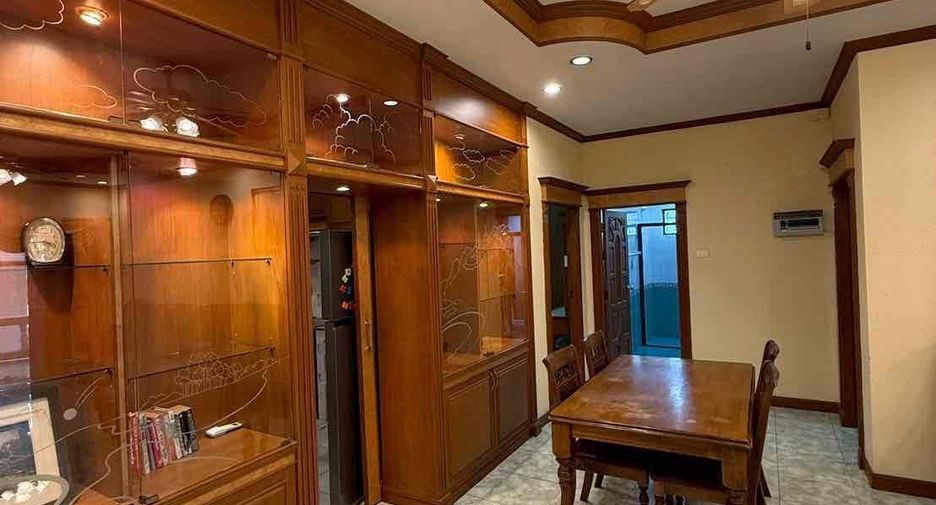 Villa zur Miete mit 3 Zimmer in East Pattaya, Pattaya