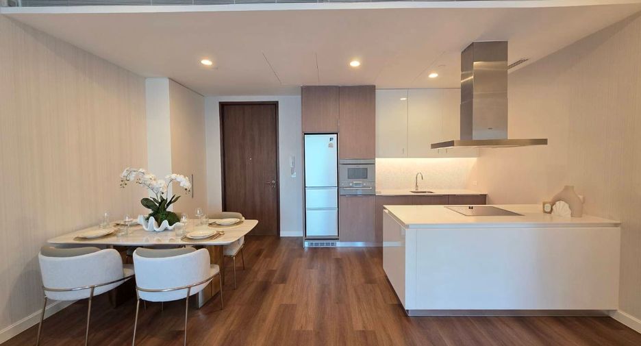 For rent and for sale 2 bedrooms condo in Pathum Wan, Bangkok