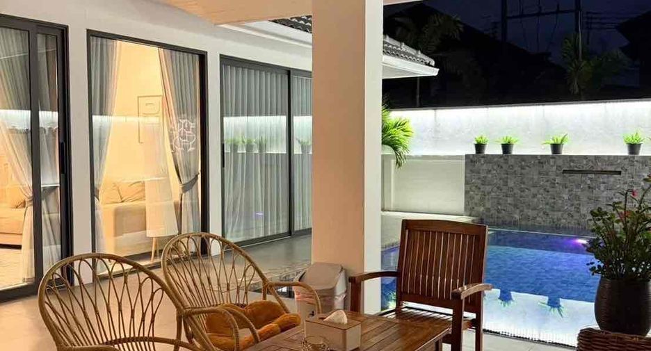 Villa en alquiler de 4 habitaciones en Jomtien, Pattaya