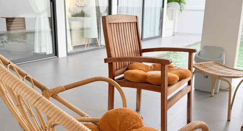 Villa en alquiler de 4 habitaciones en Jomtien, Pattaya