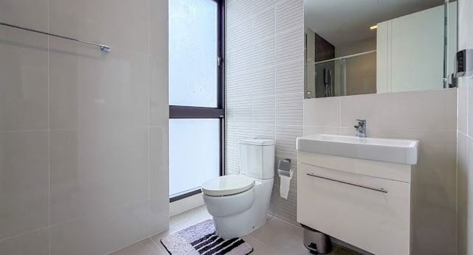 À vendre 4 chambres maison à Lat Phrao, Bangkok