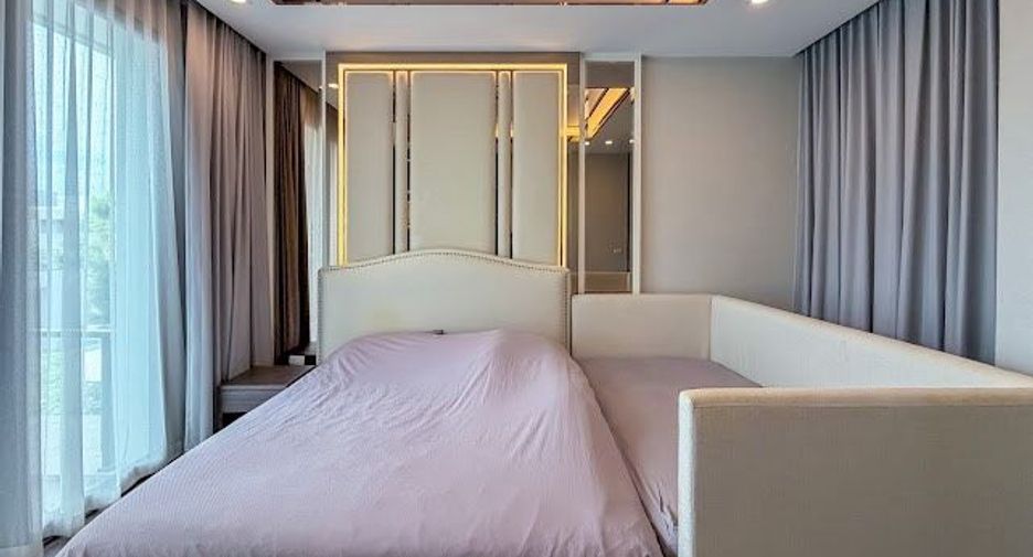 À vendre 4 chambres maison à Lat Phrao, Bangkok