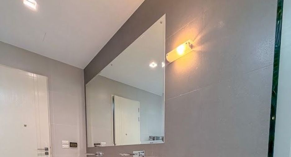 À vendre 4 chambres maison à Lat Phrao, Bangkok