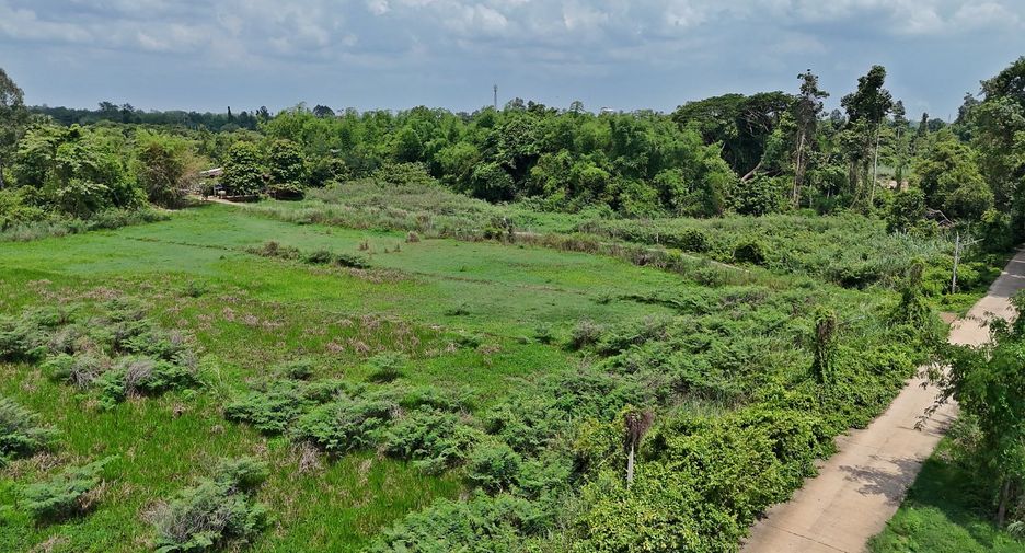 For sale land in Si Maha Phot, Prachin Buri