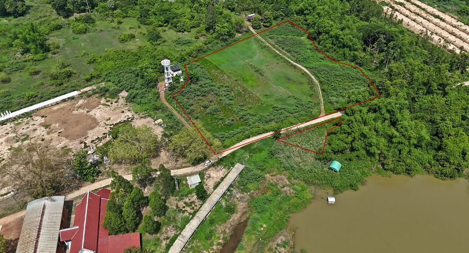 For sale land in Si Maha Phot, Prachin Buri