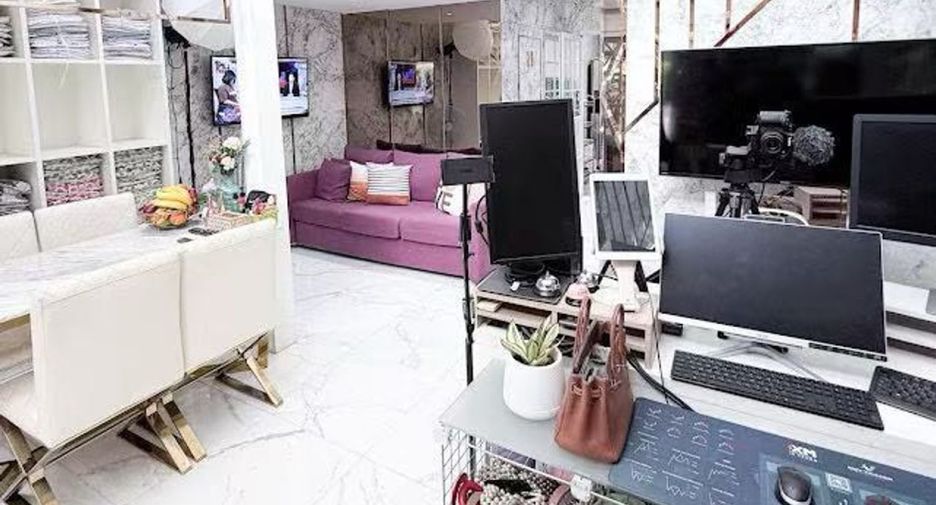 For rent 1 bed townhouse in Bueng Kum, Bangkok