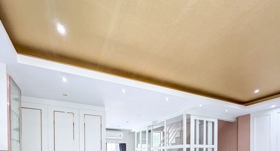 For rent 1 bed townhouse in Bueng Kum, Bangkok